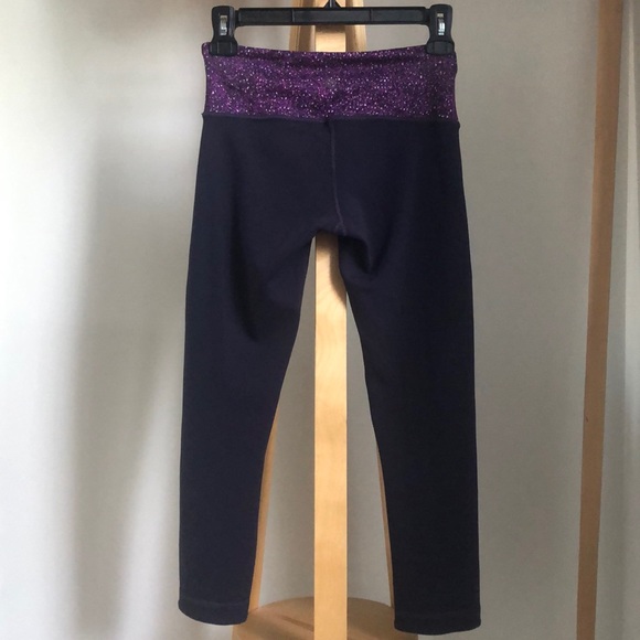 Lululemon Wunder Under Crop III (Reversible) - Picture 11 of 15